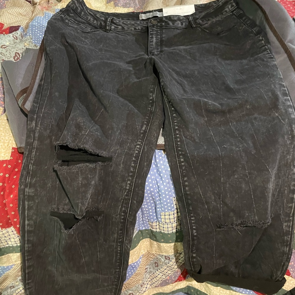Cato black denim - mid rise straight ankle size 16 NWT